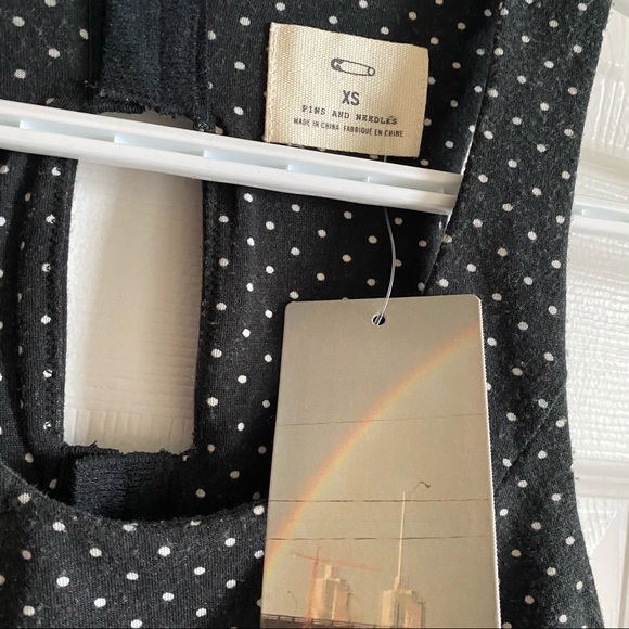 NWT - Urban Outfitters - Polka Dot Crop Top - Picture 4 of 7